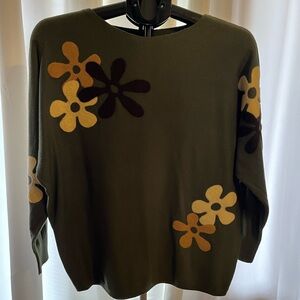 Aaeda women’s sweater